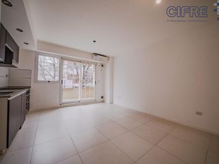 Foto 6 de Departamento en Villa Devoto 2 ambientes al frente 2 baños, balcón aterrazado y gran patio.