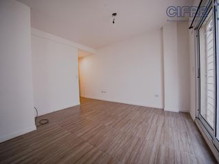 Foto 30 de Departamento en Villa Devoto 2 ambientes al frente 2 baños, balcón aterrazado y gran patio.