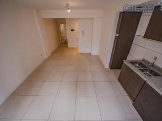 Foto 11 de Departamento en Villa Devoto 2 ambientes al frente 2 baños, balcón aterrazado y gran patio.