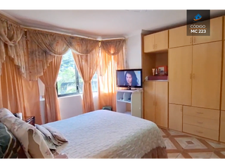 Foto 7 de CASA GRANDE EN VENTA EN GUALACEO