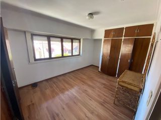 Foto 5 de Chalet 5 ambientes en Venta - Chauvin