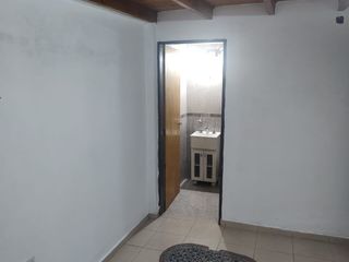 Foto 9 de Casa en alquiler de 2 dormitorios c/ cochera en Trujui