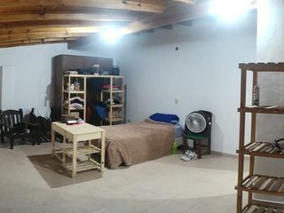 Foto 6 de Casa en alquiler de 2 dormitorios c/ cochera en Trujui