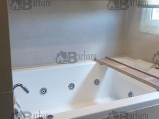 Foto 5 de BARBARO ALQUILA CASA EN  AYRES PLAZA
