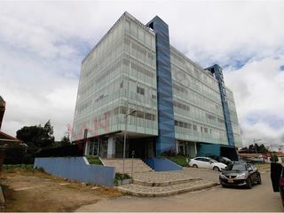 Foto 2 de Oficina o Consultorio en Edificio Inteligente y Ecoamigable
