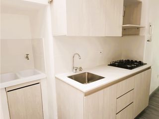 Foto 3 de Apartaestudio remodelado en venta en Laureles - Almería (AC)