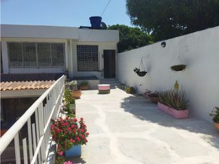 Foto 8 de VENDO CASA PARA INVERSIONISTAS CON COWORKING Y 2 APTOS.