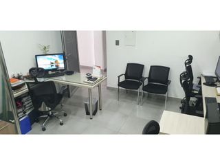 Foto 1 de Venta de oficina en BORACAY