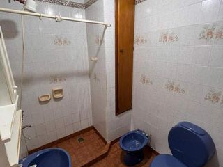 Foto 4 de EXCELENTE CASA CENTRICA DE DOS PLANTA EN VENTA CON ESCRITURA