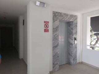 Foto 6 de VENTA Departamento de 2 dormitorios con vista al Rio  Av. Leon Febrescordero