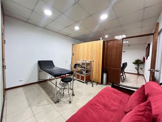 Foto 4 de Vozandes, Consultorio en Renta, 38m2, 1 Ambiente