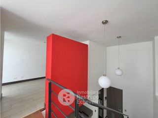 Foto 2 de Apartaestudio dúplex en venta, barrio Palogrande, Manizales