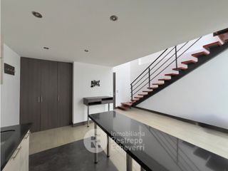 Foto 12 de Apartaestudio dúplex en venta, barrio Palogrande, Manizales