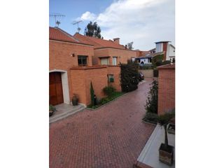 Foto 14 de CASA SAN JOSE DE BAVARIA - BOSQUES DE SAUCES