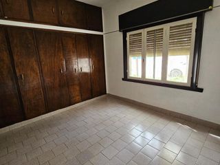 Foto 5 de CASA CÉNTRICA EN VENTA, 2 HAB.