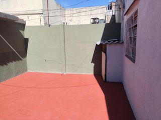 Foto 9 de Alquilo casa en Aldo Bonzi, de 4 ambientes.