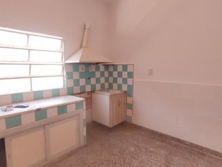Foto 3 de Alquilo casa en Aldo Bonzi, de 4 ambientes.