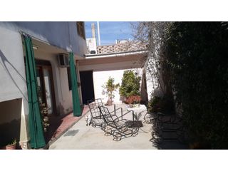 Foto 3 de VENTA O PERMUTA DE ESPECTACULAR CASA EN RIVADAVIA (X DPTO CIUDAD MZA)