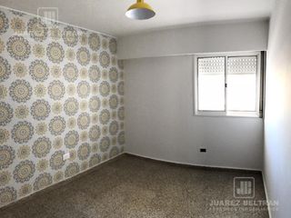 Foto 4 de 2 Dormitorios en Av. General Paz  544 7º Piso - Cordoba