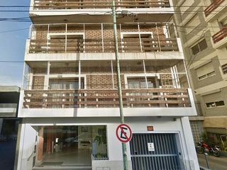 Foto 1 de 4 ambientes con cochera y baulera - VENTA DIRECTA - Oportunidad!!
