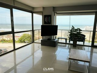 Foto 1 de Departamento de 3 ambientes - Edificio Sea View -  Alquiler Temporal - Playa Grande