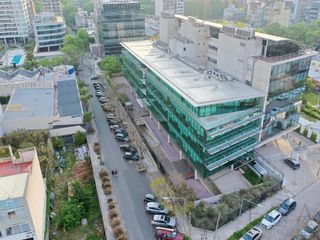 Foto 7 de Gran Oficina amoblada en moderno edificio de categoría - Seguridad - 9 cocheras