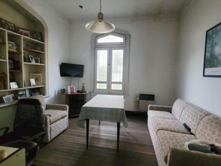 Foto 13 de CASA DE ESTILO EN 3 PLTAS - 260 m2