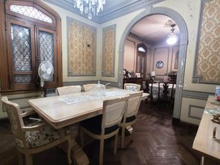 Foto 7 de CASA DE ESTILO EN 3 PLTAS - 260 m2