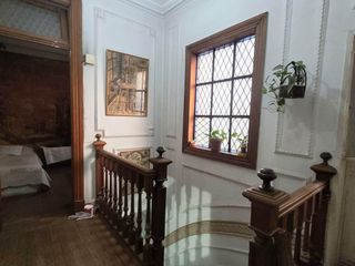Foto 6 de CASA DE ESTILO EN 3 PLTAS - 260 m2