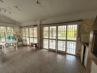 Foto 19 de Venta Casa  Funes garita 14 2 dormitorios piscina jardín parquizado