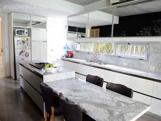 Foto 5 de Increíble casa de estilo moderno en Santa Catalina - VILLANUEVA