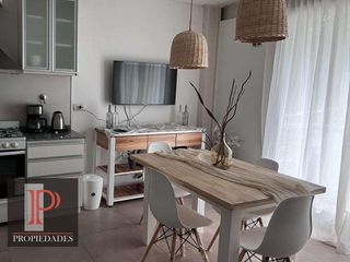 Foto 1 de Departamento amoblado de 2 ambientes con cochera y terraza propia