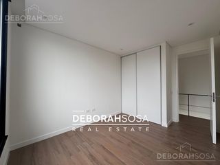 Foto 11 de Casa en Venta 5 ambientes con Pileta a metros del Río en el Barrio El Naudir Zona Norte