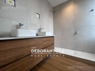 Foto 14 de Casa en Venta 5 ambientes con Pileta a metros del Río en el Barrio El Naudir Zona Norte