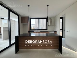 Foto 2 de Casa en Venta 5 ambientes con Pileta a metros del Río en el Barrio El Naudir Zona Norte