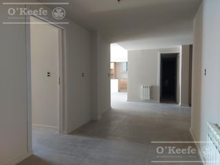 Foto 10 de Departamento en venta de 5 ambientes en Bariloche sobre costa de lago