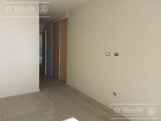 Foto 13 de Departamento en venta de 5 ambientes en Bariloche sobre costa de lago