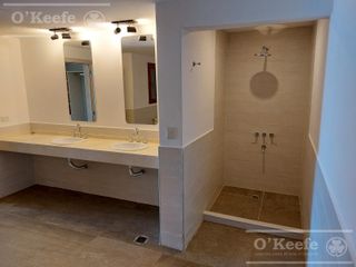 Foto 19 de Departamento en venta de 5 ambientes en Bariloche sobre costa de lago