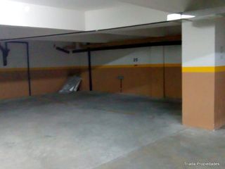 Foto 4 de VENTA COCHERA CON ESCRITURA PROPIA EN PRIMER SUBSUELO A METROS DEL HOSPITAL PIROVANO