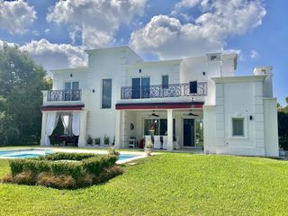 Foto 1 de Casa - Los Castores