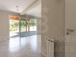 Foto 6 de VENTA casa 4 ambientes 126 m2, 500 m2 de lote, amoblada, Bar