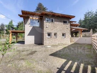 Foto 3 de VENTA casa 4 ambientes 126 m2, 500 m2 de lote, amoblada, Bar