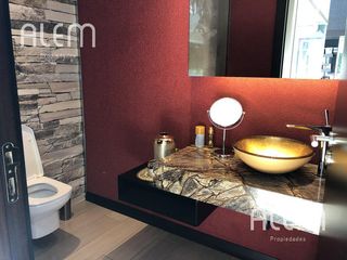 Foto 7 de Casa en venta en St. Thomas Canning | Triple lote
