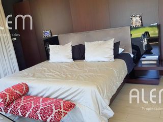 Foto 13 de Casa en venta en St. Thomas Canning | Triple lote