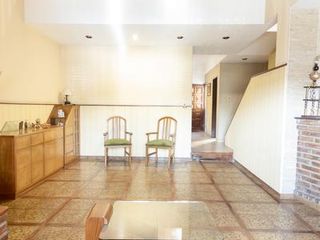 Foto 4 de VENTA LOCAL CON VIVIENDA  314 M2 VALENTIN ALSINA