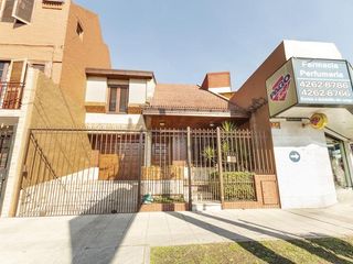 Foto 2 de VENTA LOCAL CON VIVIENDA  314 M2 VALENTIN ALSINA