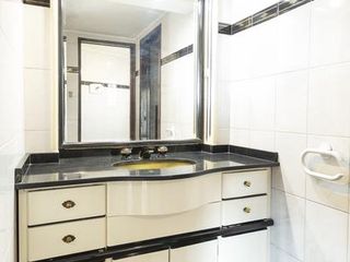 Foto 18 de VENTA LOCAL CON VIVIENDA  314 M2 VALENTIN ALSINA