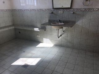 Foto 14 de Casa en venta en La Plata