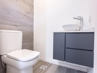 Foto 47 de VENTA Oficina Premium, OF 8. Con vista al Lago 63,20m2 Península Manzano II. Villa La Angostura