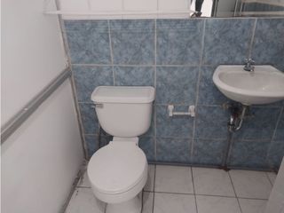 Foto 9 de Av. America, Local Comercial en Renta, 60m2, 1 Ambiente
